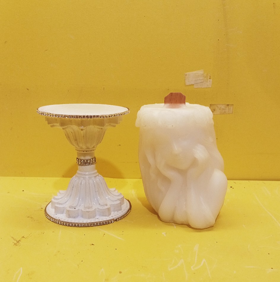 Aroma terapi kokulu mum ve mum kaidesi