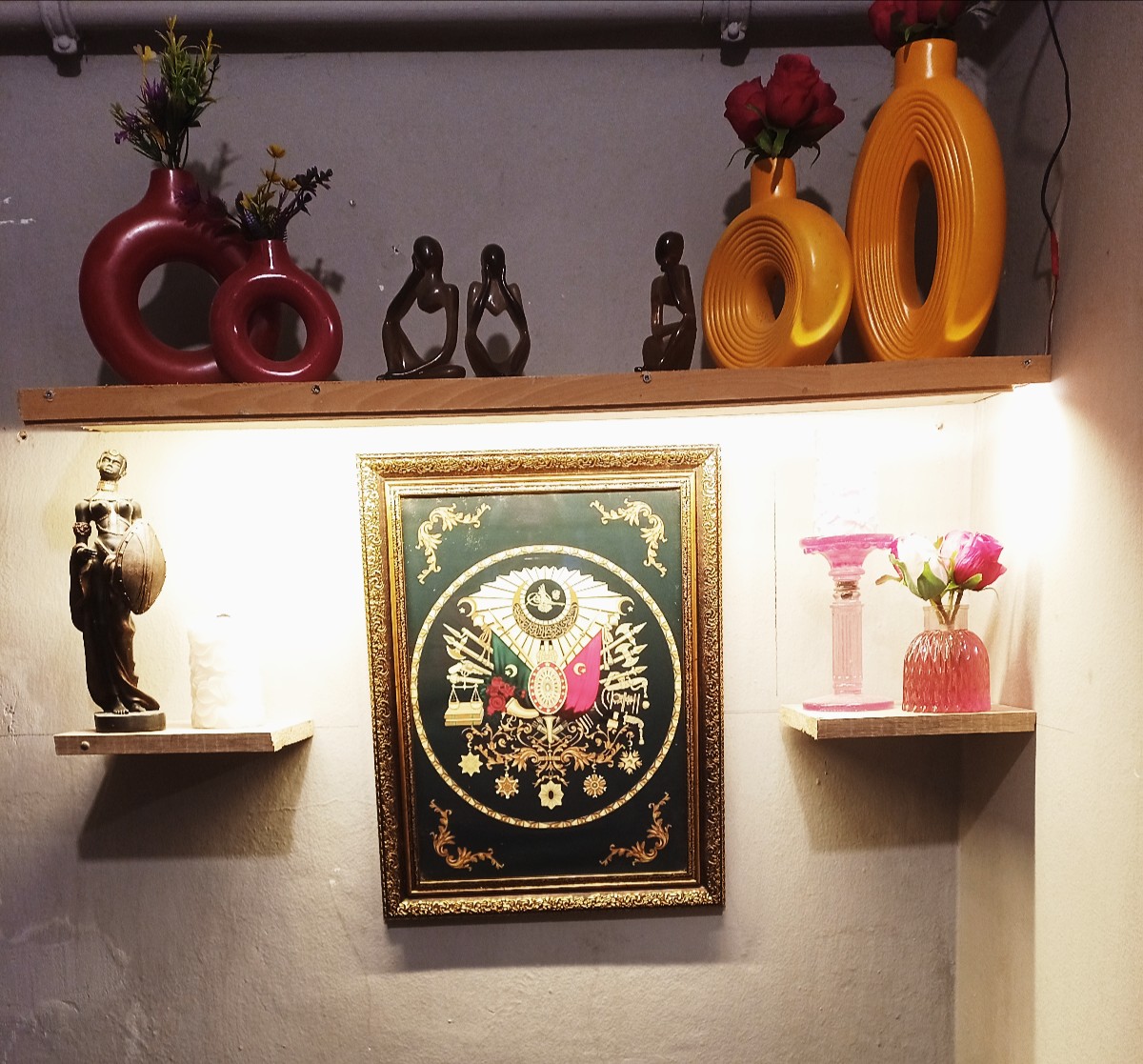 Osmanlı tuğrası ve arması temalı 38x50cm resim tabloları.