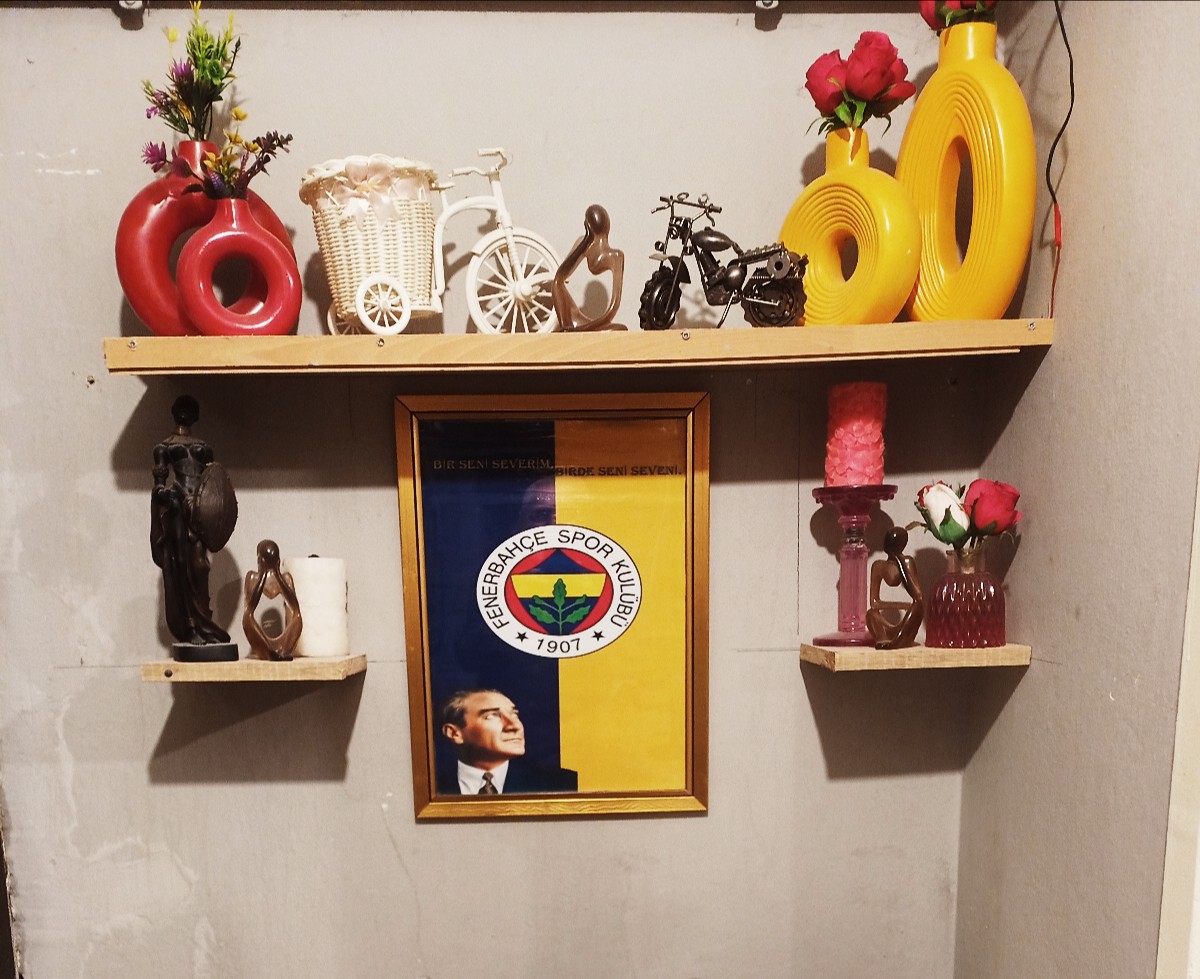 çerceveli 35x54cm fener bahçe temalı resim tablosu