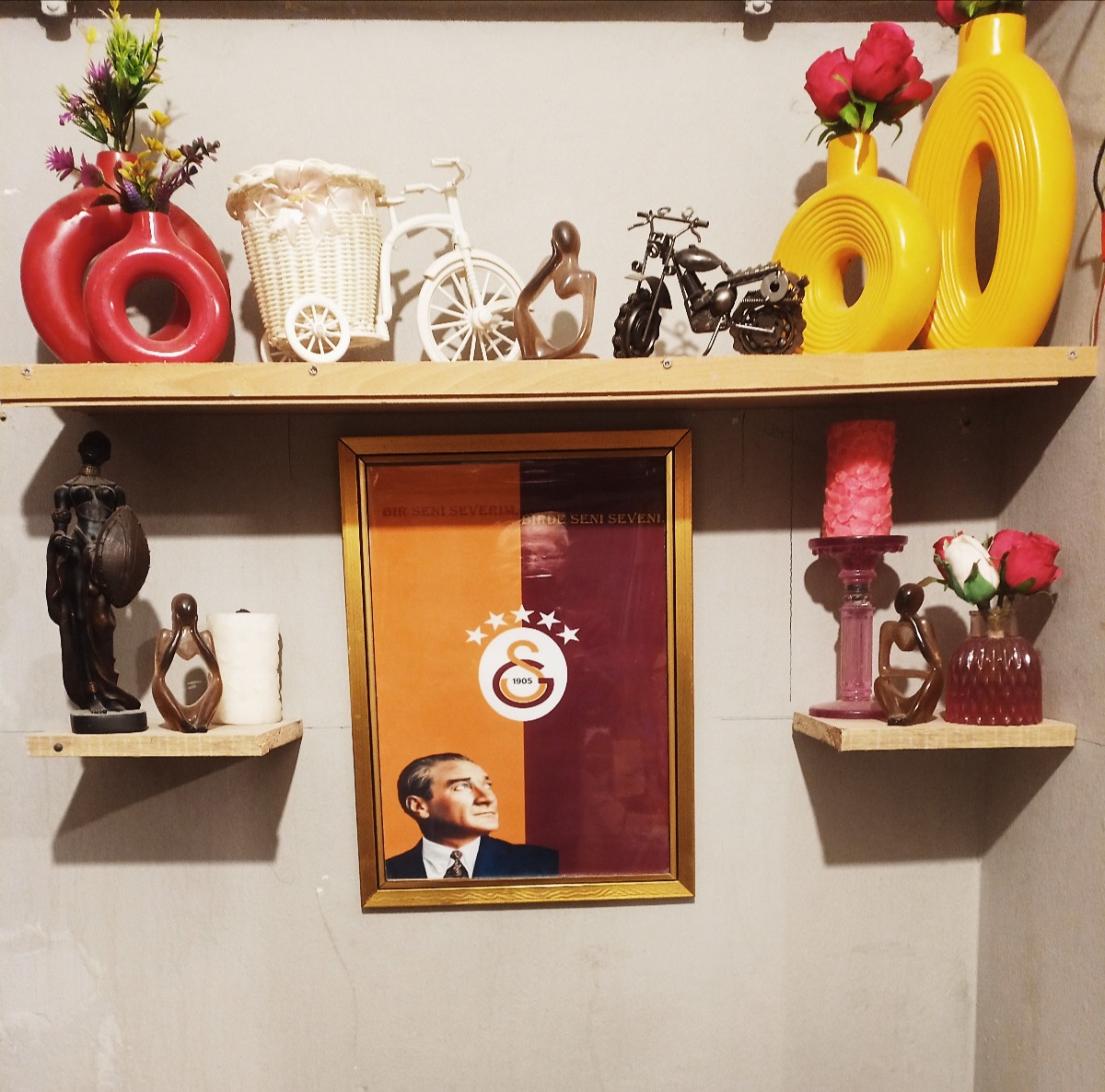 çerceveli 35x54cm galata saray temalı resim tablosu